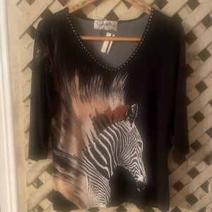 Sparkle zebra vneck top